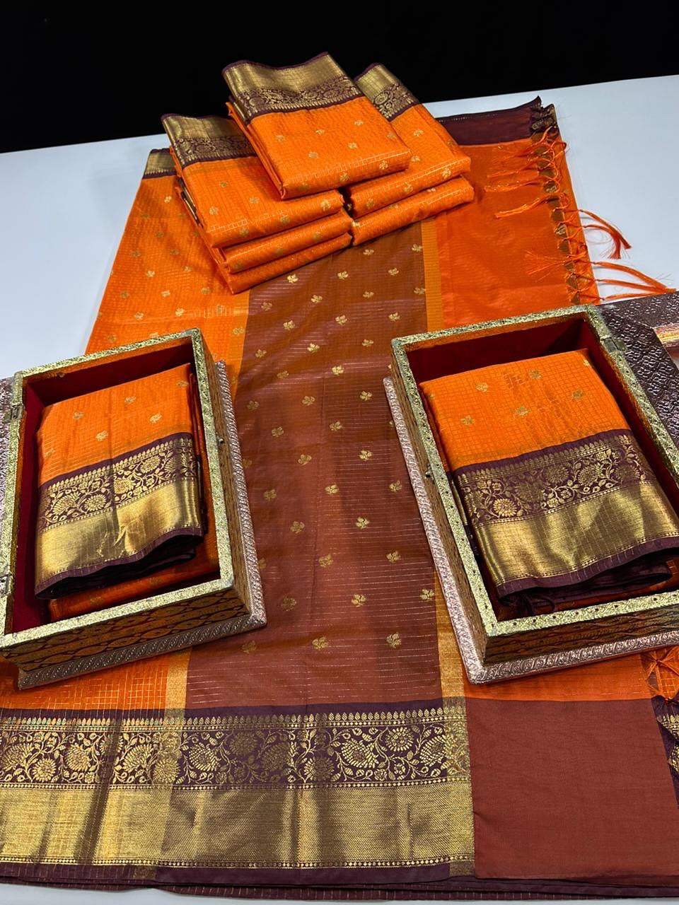 Semi kanchi saree