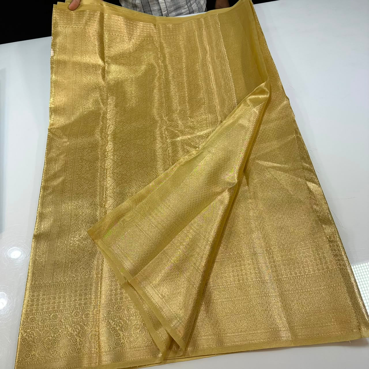 Golden tissue