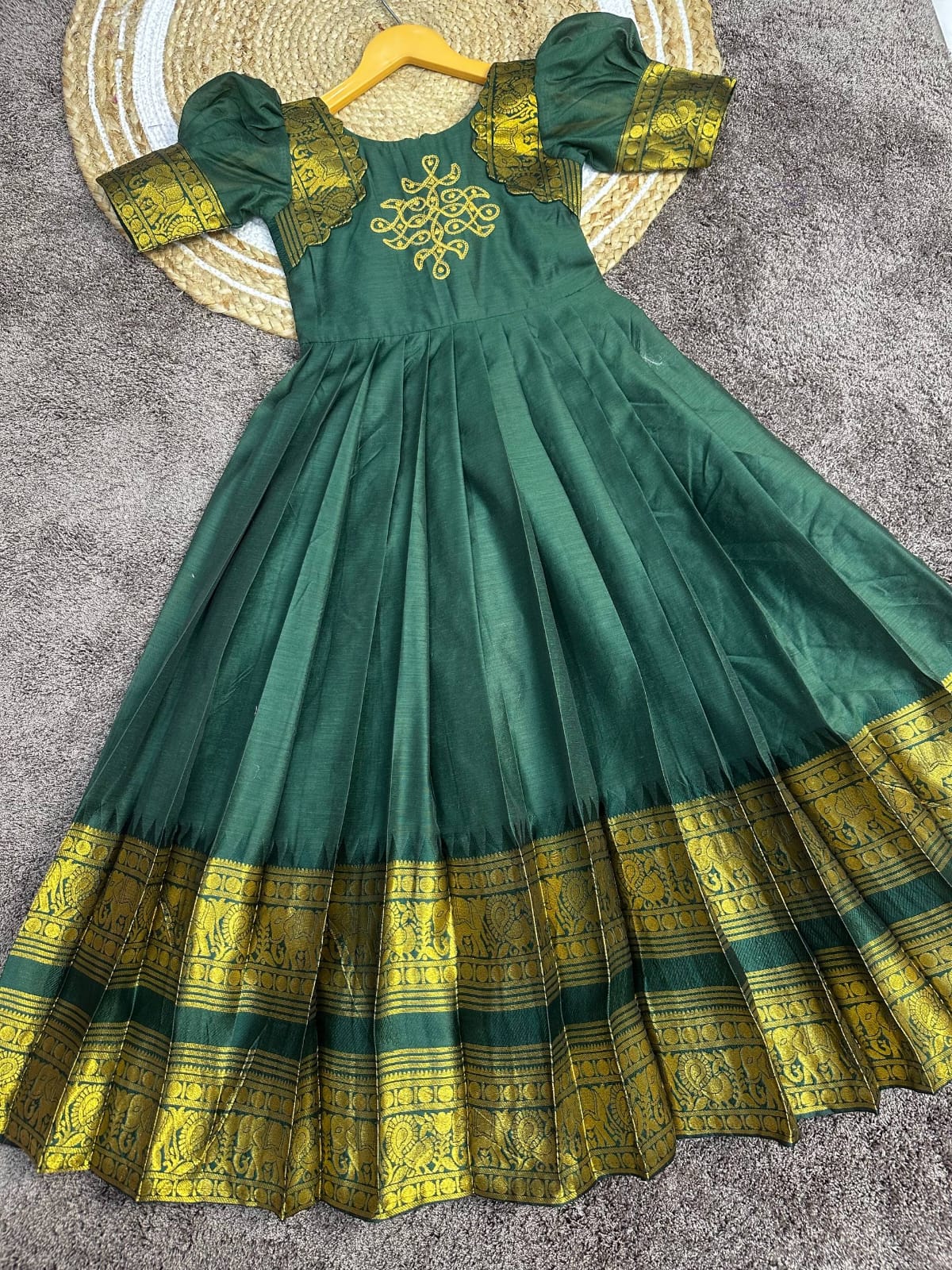 Cotton silk gown